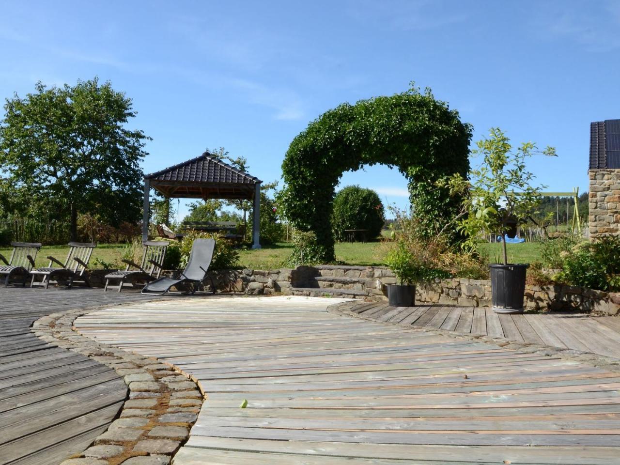 Gorgeous Holiday Home In Stoumont With Garden Esterno foto