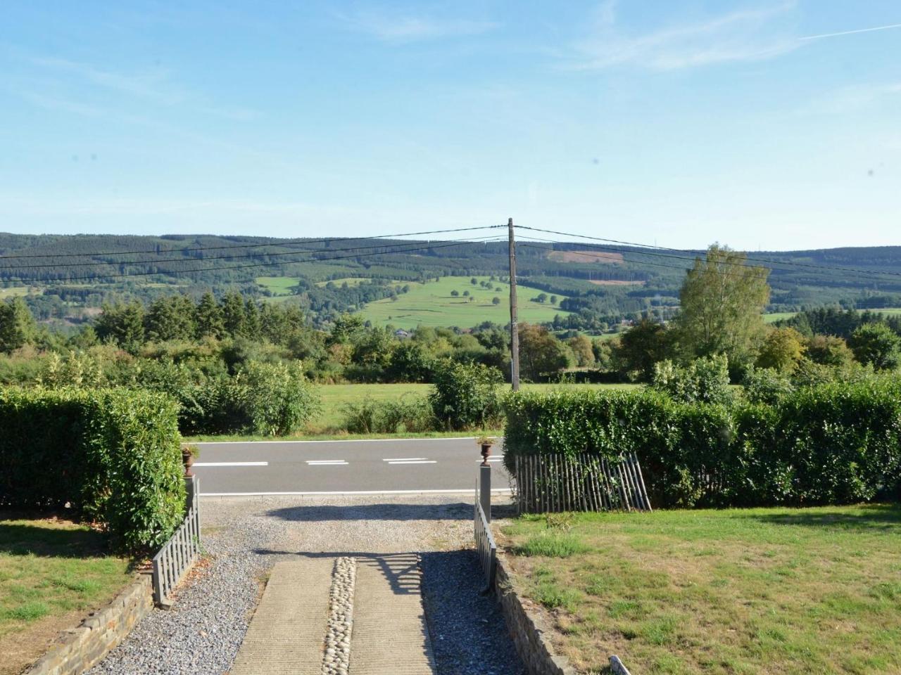 Gorgeous Holiday Home In Stoumont With Garden Esterno foto